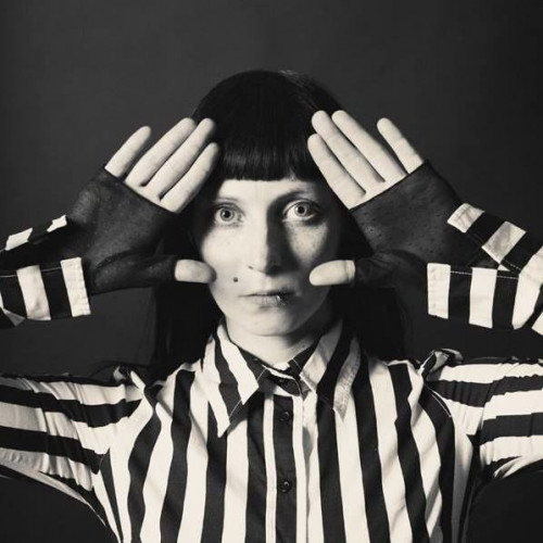 desiree-copyright-andrea-kiesendahl-598x598-q92